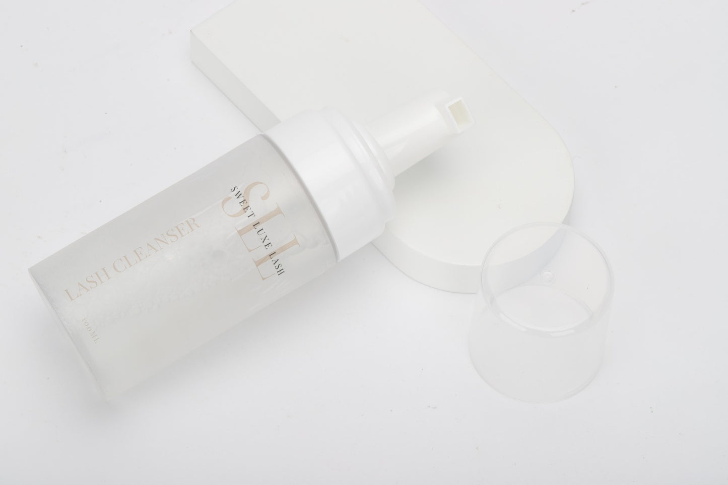 Lash Cleanser